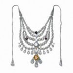 Patiala necklace, 1928. Includes 2,930 diamonds, including the legendary 